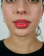 Whisper red